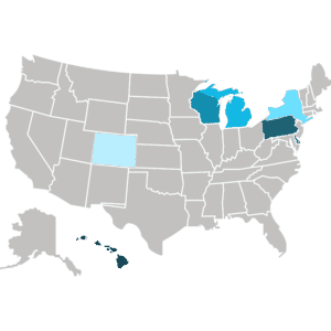 A map of the United States highlights New York, Pennsylvania, Michigan, Wisconsin, Hawaii, Delaware, and Colorado as the seven states that do not require pharmacy technicians to be license, certified, or registered.