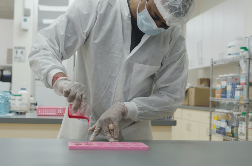 Pharmacy Technicians Are Important RxToolKit A pharmacy technician prepares medication.