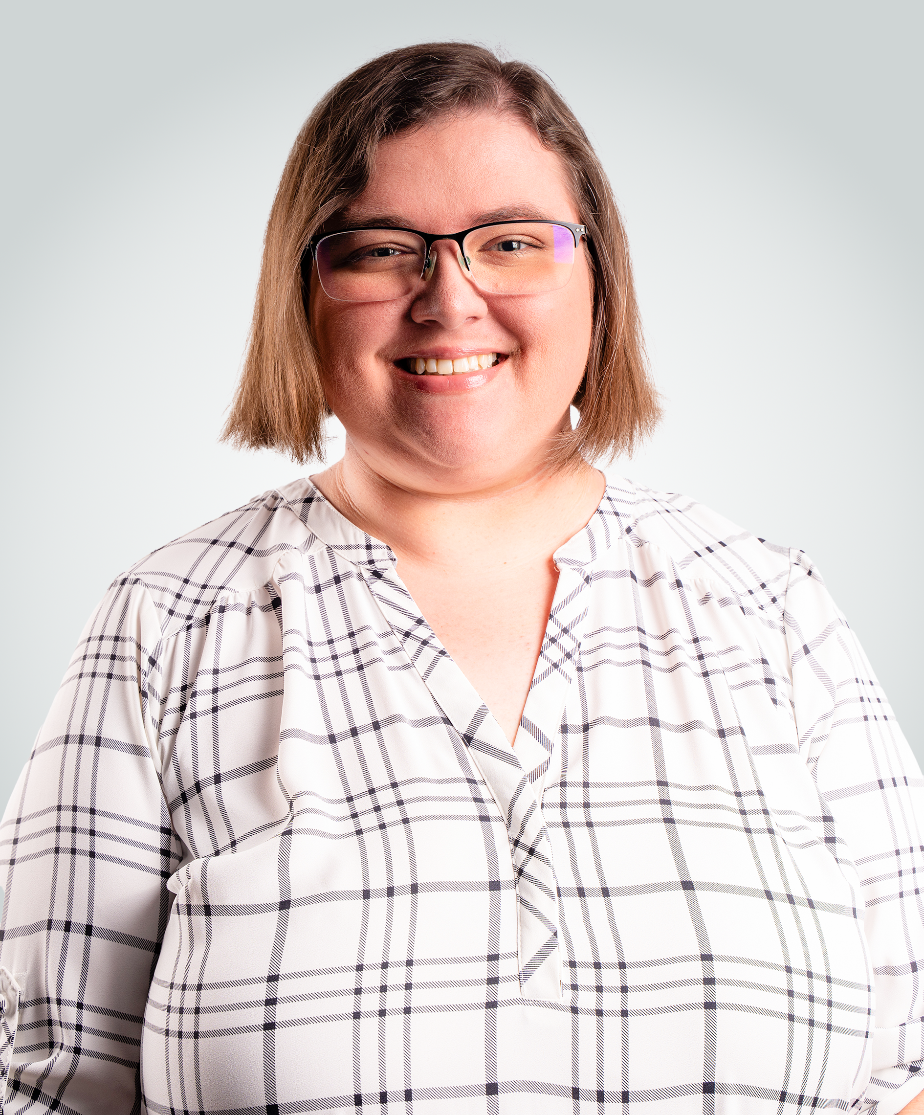 Ariana Abraham headshot